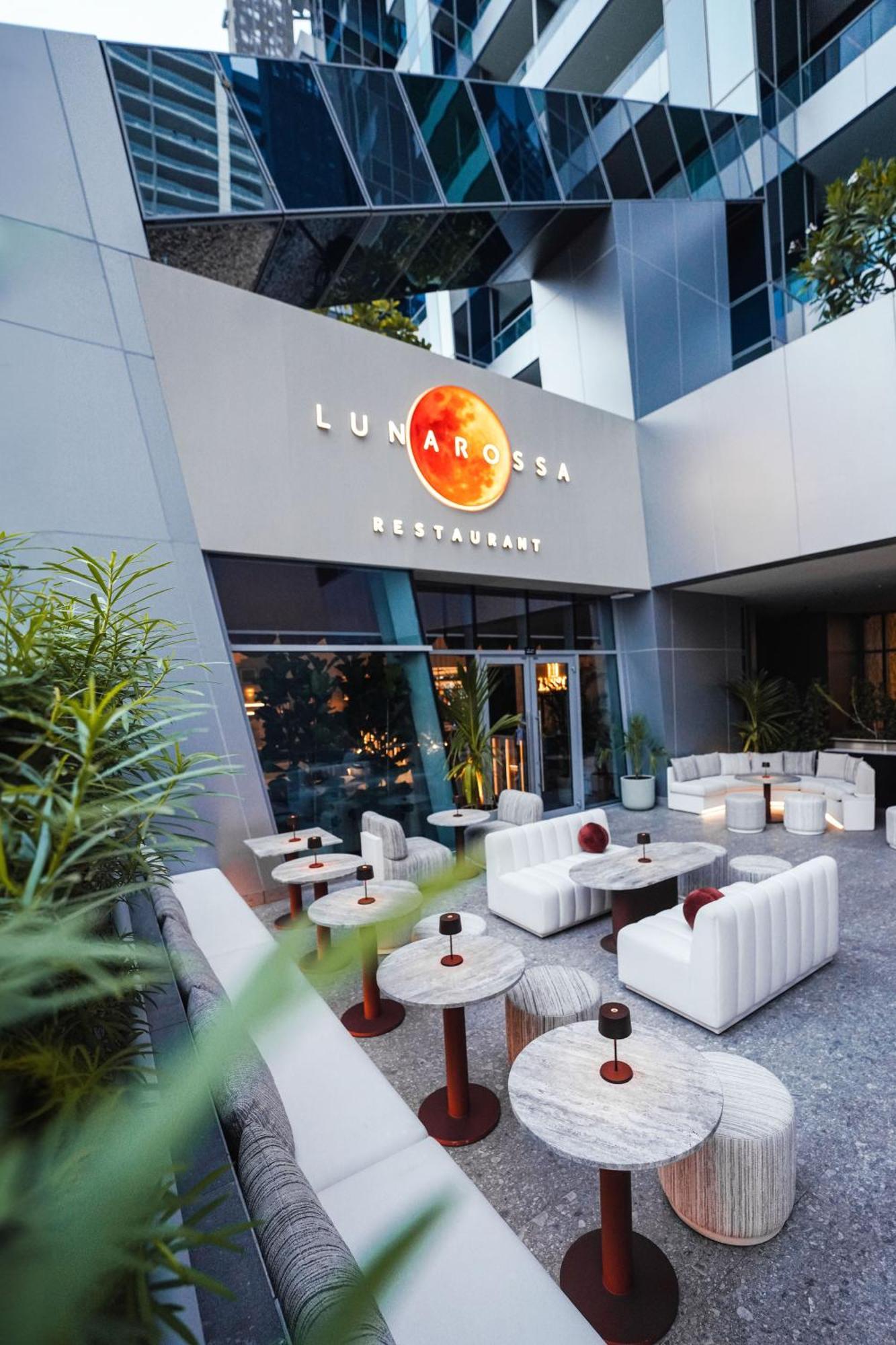 Lusso Hometels J One Business Bay Апарт-готель