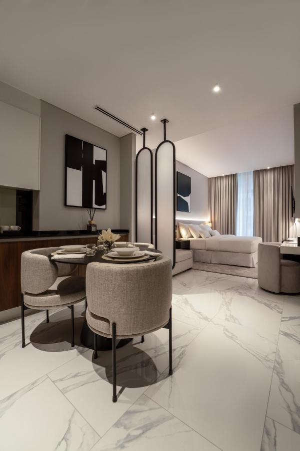 Апарт-готель Lusso Hometels J One Business Bay *